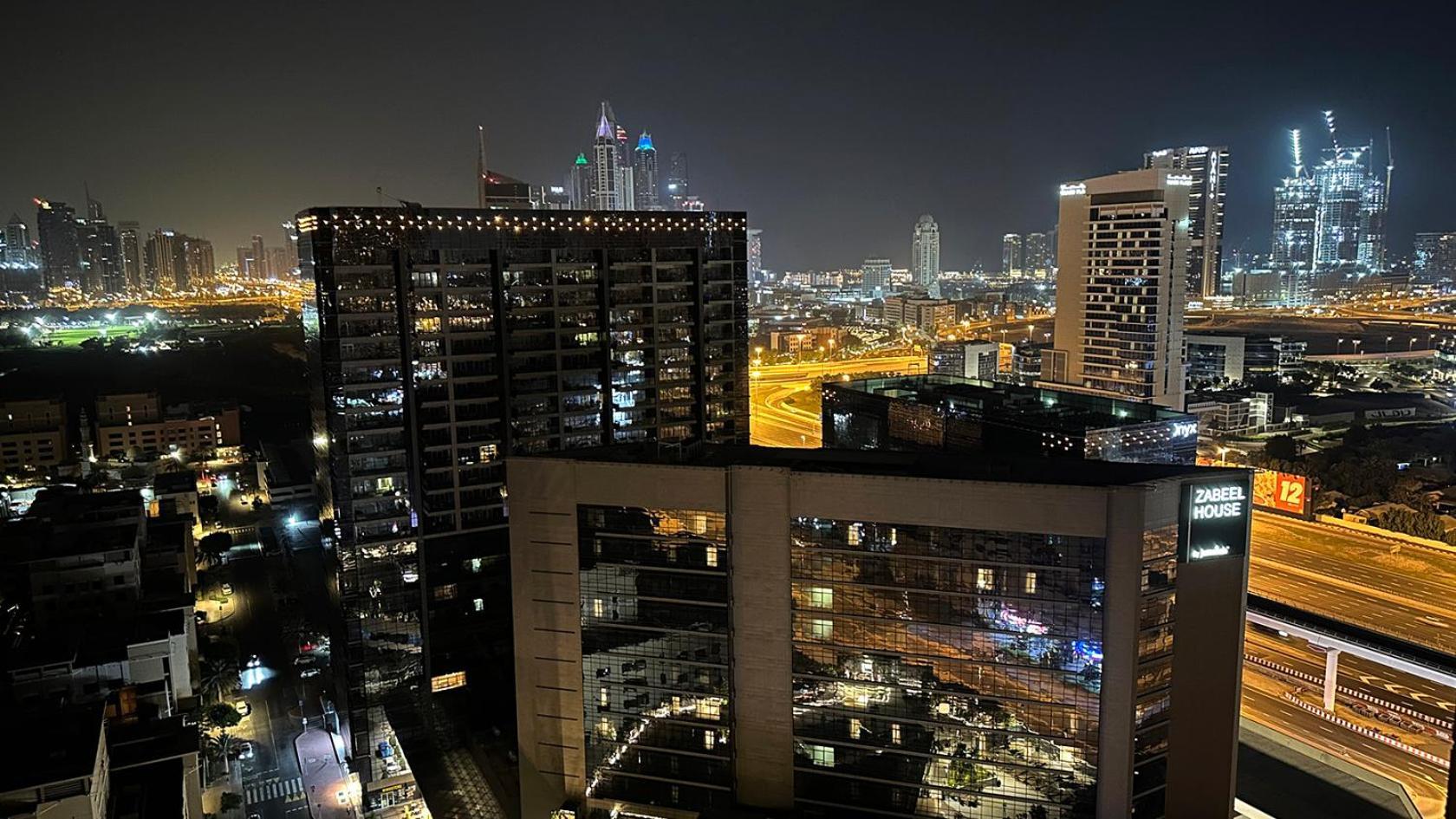 Nomad Partition Room In Barsha Heights 3 Mins To Icm Metro Dubai Exterior foto