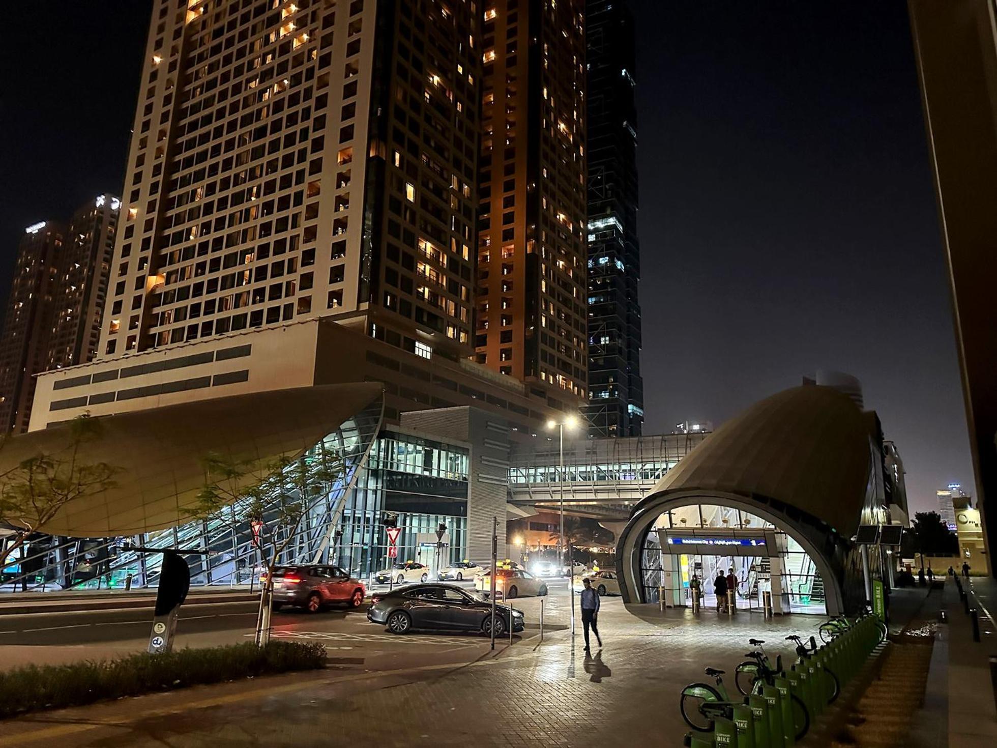 Nomad Partition Room In Barsha Heights 3 Mins To Icm Metro Dubai Exterior foto